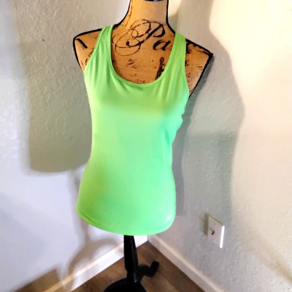 Nike neon green sport top. Runs small!
